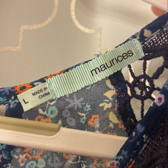 🌸💙Maurices Floral Tank Size L - Picture 5 of 7